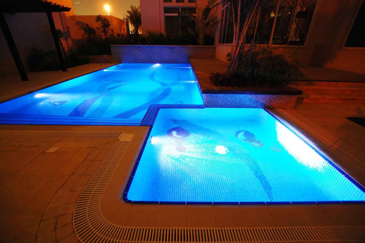 Al Barsha Luxury Concrete Jacuzzi